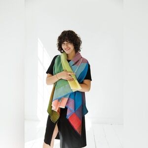 Julahas Daria Onyar Cape Regular 100% Wool